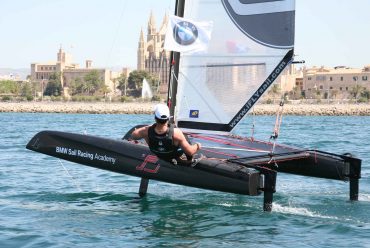 iFLY15 Ultimate One Design vs iFLY RAZZOR Pro